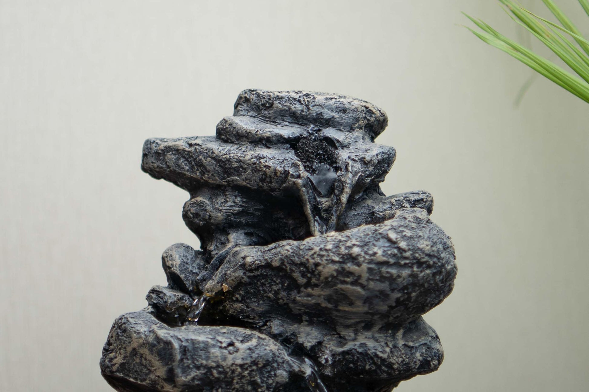 3Tier Mini Rock Stone Table top Water Fountain for Home Decoration, Fountain for Home with Led Lights. Water Fountain for Home Decor, Table top Fountain