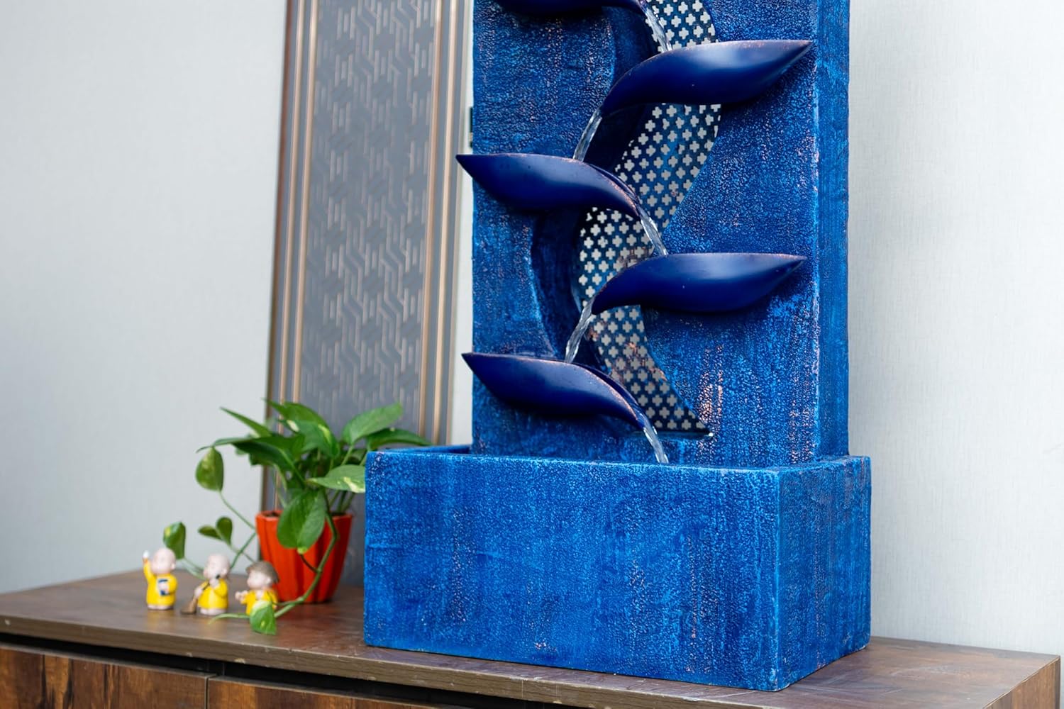 Contemporary Leaf Indoor Water Fountain, Water Fountain for Home, Water Fountain for Home and Office