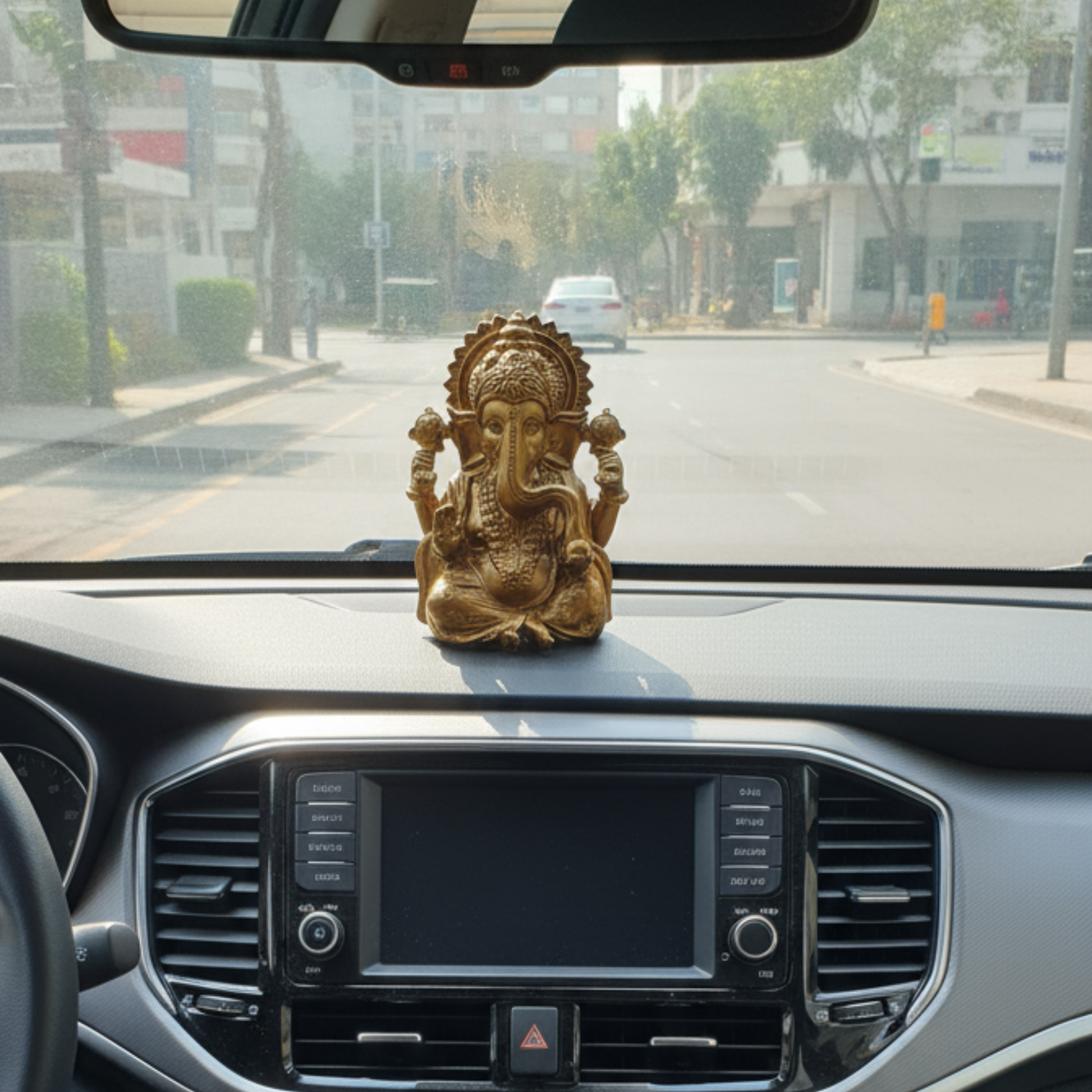 Decorative God Idol Showipece for Car deshboard, Office Table and Home Temple, Gift Item